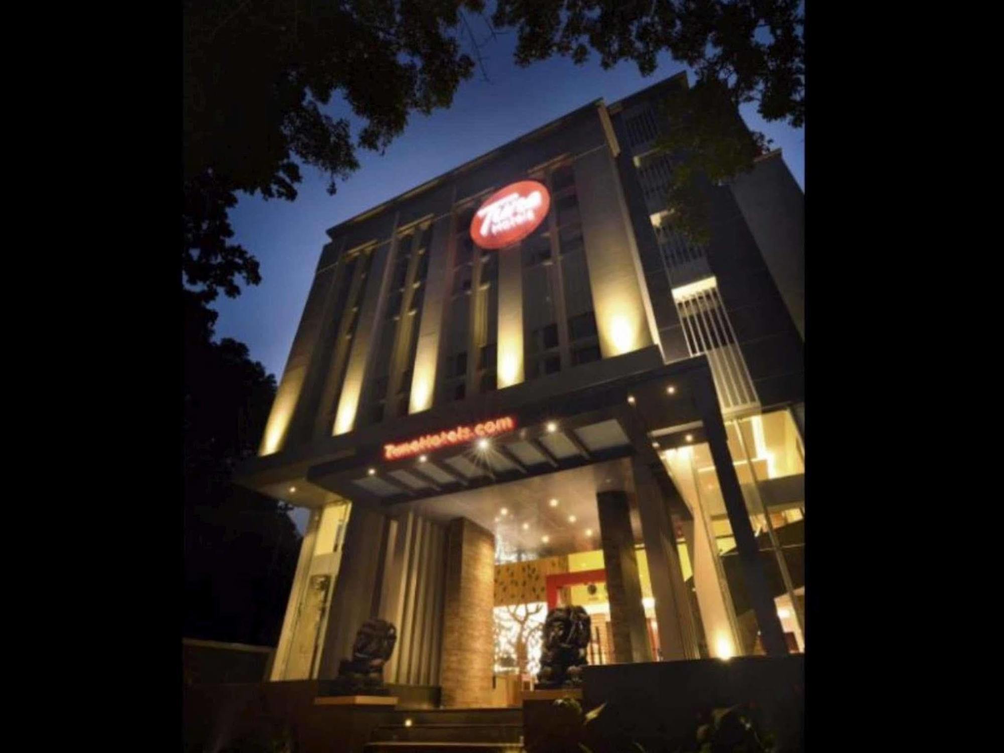 Kalya Hotel Bandung Dago Exterior photo